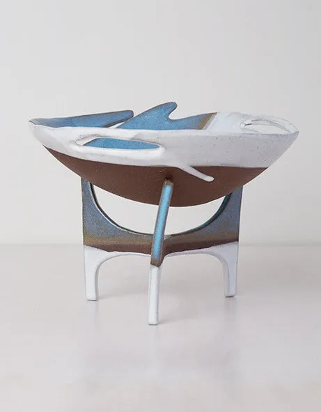 Ceramic Bowl With Stand
