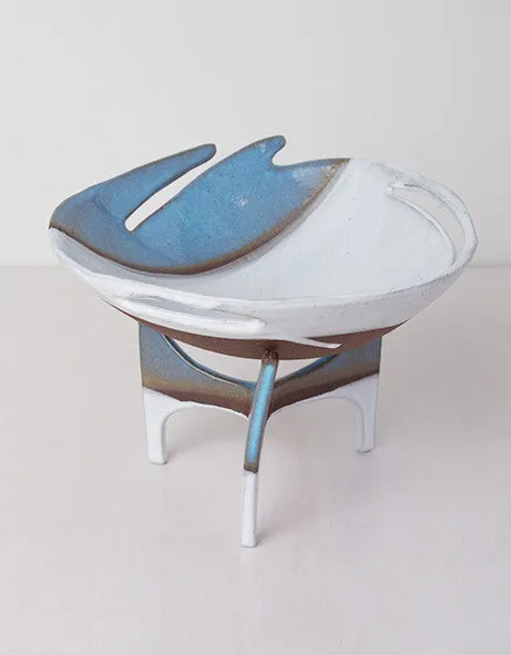 Ceramic Bowl With Stand